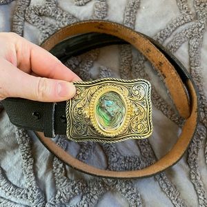 Genuine leather belt with gold metal buckle VINTAGE!